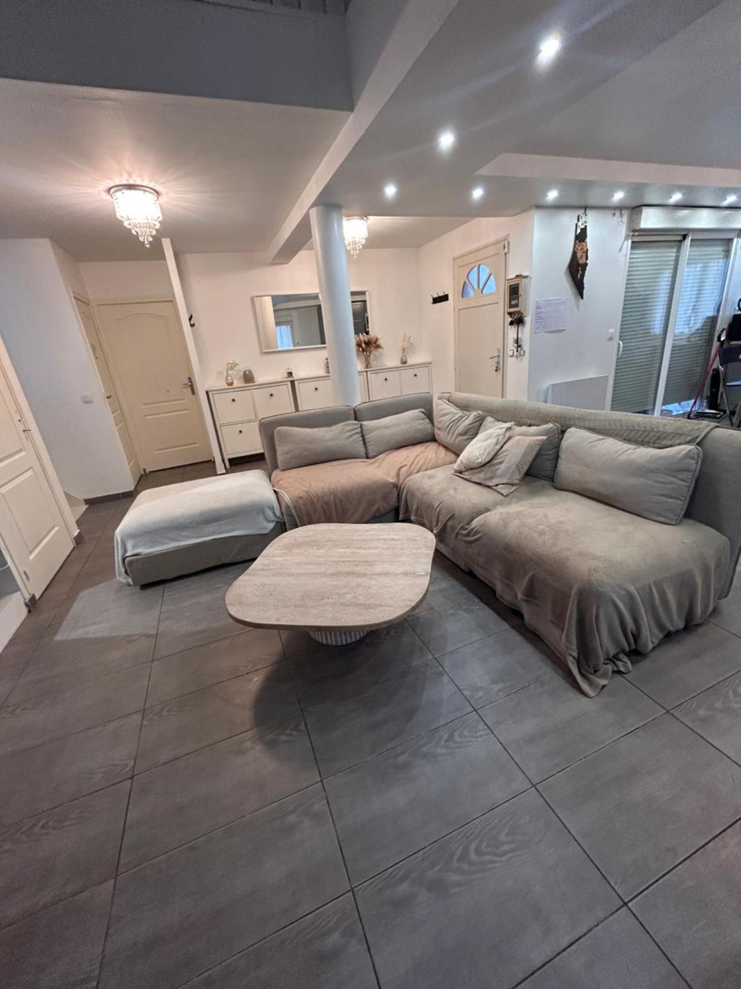 Maison Cosy, Elegence Et Espace Reunis Entre Cdg & Paris Sarcelles